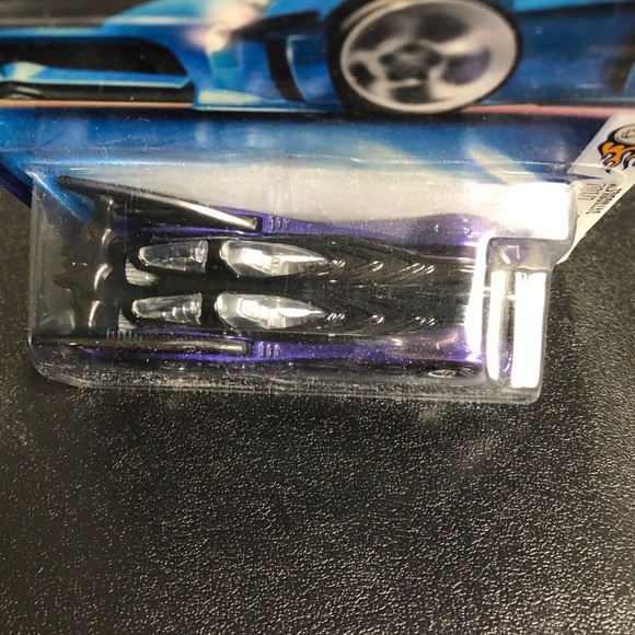 Hotwheels Batman 2004 edition (bundle of 4) - Picture 11 of 11
